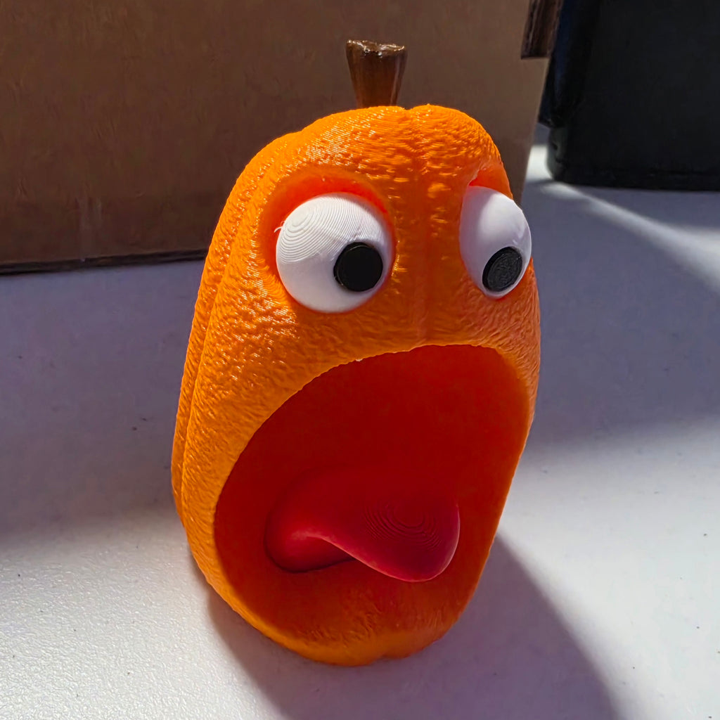 Screaming pumpkin